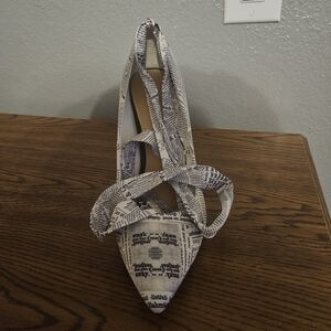 Black and white newsprint heels never worn